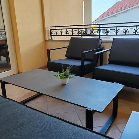 Kovacicek 3 Apartment